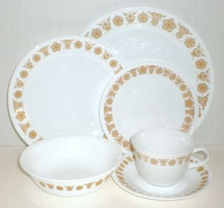 Corning Corelle - Butterfly Gold - 18 Piece Dinnerware Set - Service For 3