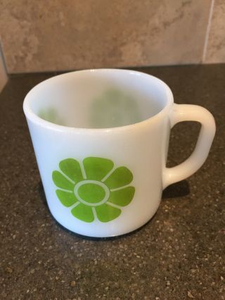 Federal Glass Daisy Milk Glass Mug