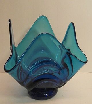 Vtg Mid - Century Viking Glass Peacock Blue Handkerchief Vase Mcm