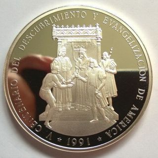 Dominican 1991 Presenting Native American To Court 100 Pesos 5oz Silver Coin