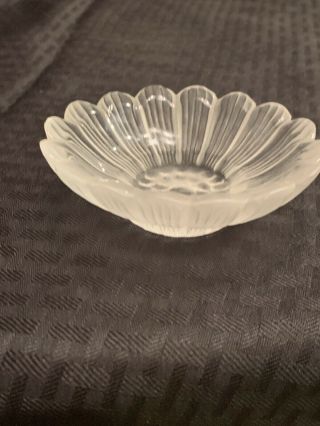 Lalique Crystal Anemone Flower Sculpture
