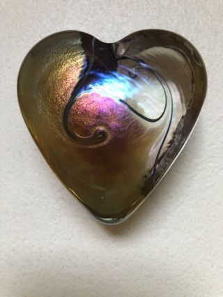 Signed Robert Held Hand Made Art Glass Heart Paperweight