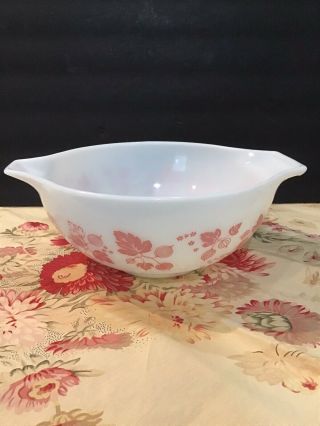 Vintage Pyrex 443 Pink Gooseberry Cinderella Mixing Nesting Bowl - 2 1/2 Qt