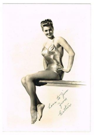 Esther Williams Autograph Leggy Barefoot Swimsuit Pinup Movie Photo Signed 1948