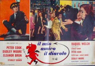 Bedazzled Italian Fotobusta Movie Poster 4 Raquel Welch Dudley Moore 1967