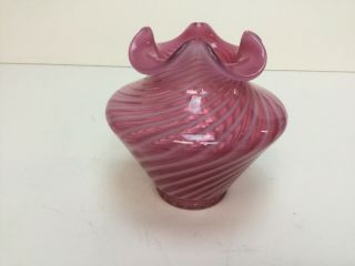 Vintage 1940s Fenton Art Glass Cranberry Opalescent Swirl 5 " Vase W/ Ruffled Rim