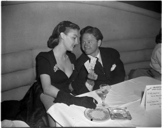 Ava Gardner Mickey Rooney At Restaurant Vintage 5x4 B/w Camera Negative
