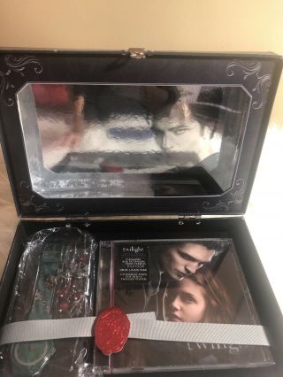 TWILIGHT ULTIMATE GIFT SET OPENED - DVD MISSING—LIMITED EDITION 2