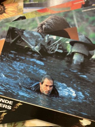 Tommy Lee Jones Memorabilia Hunted Press Package Autographed Pictures DVD 2