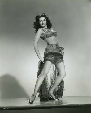 Sexy Temptress Yvonne De Carlo 1945 Salome,  Where She Danced Photograph