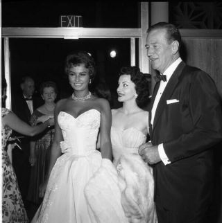Sophia Loren John Wayne Wife Pilar Candid 2.  25 X 2.  25 Camera Negative