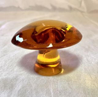 Vtg Retro Hippie 1960’s 70’s Medium Viking Glass Amber Mushroom Paper Weight