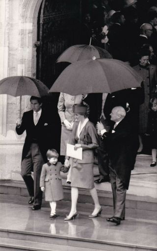 1986 Press Photo Princess Diana Lady Di Wales Charles Portrait Keystone R4