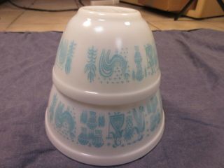 2 Vintage Pyrex Nesting Mixing Bowls Butterprint Amish Turquoise Blue 401 & 402