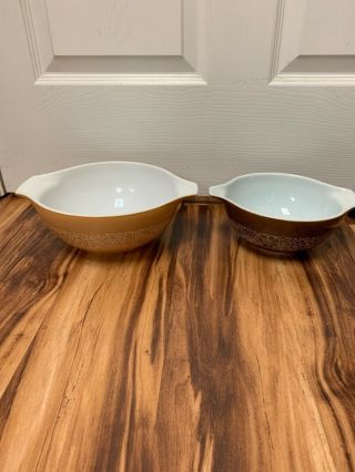 Set Of 2 Pyrex Woodland Brown Cinderella Bowls Nesting 442 & 443