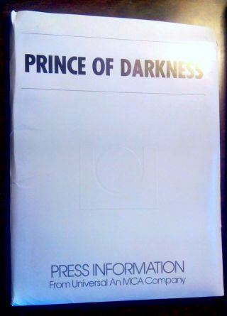 John Carpenter Prince Of Darkness Press Kit (1987) Complete With 8 B&w Photos