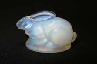Vintage Sabino French Opalescent Bunny Rabbit Figurine Paperweight