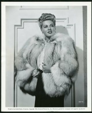 Ramsay Ames In Fashion Portrait Vintage 1943 Photo By Ray Jones