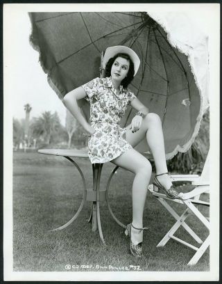 Ann Miller Vintage 1940s Leggy Cheesecake Pin - Up Photo
