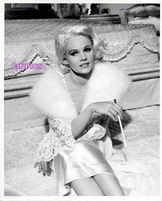Carroll Baker As Jean Harlow - Sexy Glamour 1965 Vintage 8x10 Photo