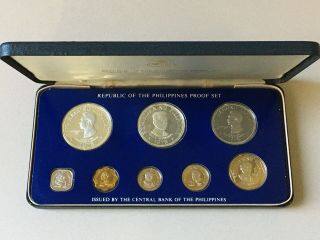 1975 Republic Of The Philippines Central Bank Proof Coin Set; The Franklin.