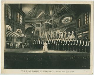 Decors,  Nancy Welford,  The Gold Diggers Of Broadway (1929),  F17055