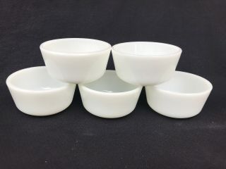 Set Of 5 Anchor Hocking Vintage Milk Glass Ramekins/ Custard/ Dessert Cups