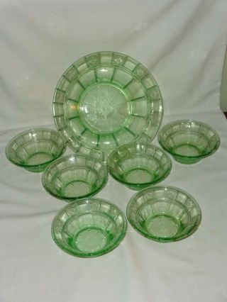 Vintage Green Depression Glass " Doric " Berry Set - Lg.  Serving Bowl & 6 Sm.  Bowls