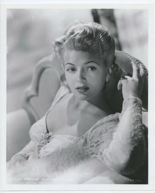 Lana Turner 1943 Vintage Hollywood Portrait Dreamy Lace