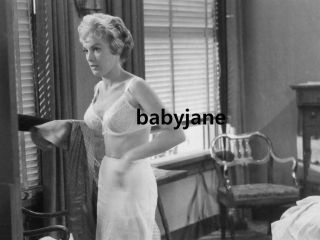 435 Psycho Janet Leigh In A Bra And Slip Behind The Scenes Photo