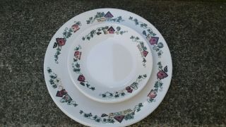 Corelle Garden Home Birdhouses Ivy 4 Dinner Plates 4 Bread and Butter 3
