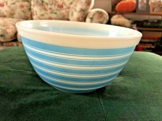 Vintage 1965 Pyrex Blue/white Rainbow Stripes Mixing Bowl 402 1 - 1/2 Qt