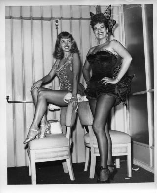 Martha Vickers Janis Paige Sexy Showgirl Exotic Leggy Pin Up Photograph