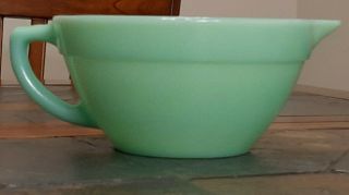 Vintage Fire King Jadite Banded Batter Bowl With Handle And Spout