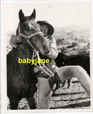 Burt Reynolds Orig 8x10 Photo Cowboy In Leather Chaps 1973 Man Love Cat Dancing
