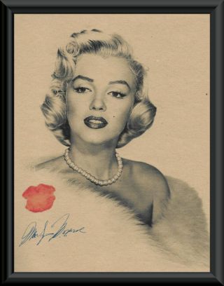 Marilyn Monroe Autograph Reprint & Photo On Old Paper P066