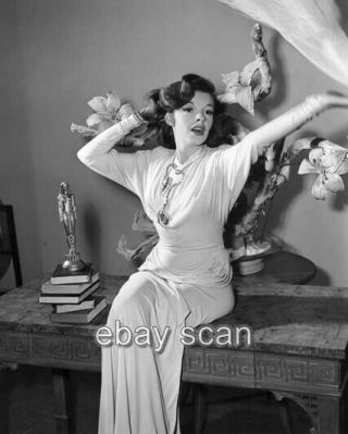 Judy Garland So Cute Stretching Candid 8x10 Photo 774