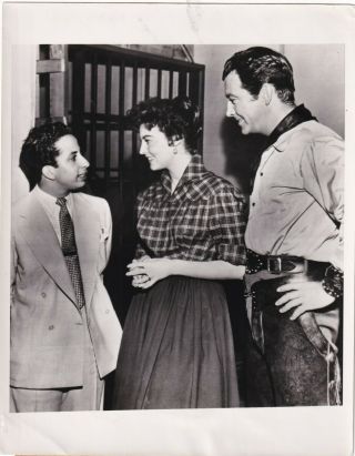 Ava Gardner,  Robert Taylor,  King Faisal Vaguero Mgm 1952 Press Orig Photo 26