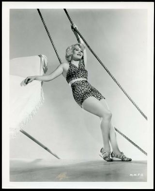 Marion Martin In Leopard Print Vintage 1940s Leggy Cheesecake Photo