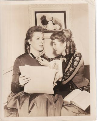 Greer Garson,  Janet Leigh Stunning Portrait Vintage 1940s Photo 36
