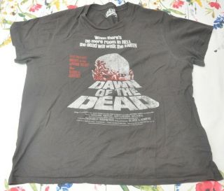 Dawn Of The Dead T - Shirt Movie Old Navy Poster 1979 George Romero Size Xl
