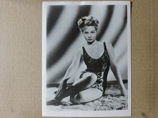 Virginia Mayo Orig Leggy Swimsuit Pinup Portrait Photo 1945 Wonder Man