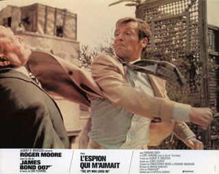 The Spy Who Loved Me Roger Moore Fight Scene James Bond French Lobby Card