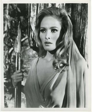 She 1965 Hammer Films 23 Ursula Andress Mgm Text