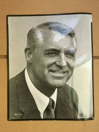 Cary Grant,  1960s Vintage Press Headshot Photo