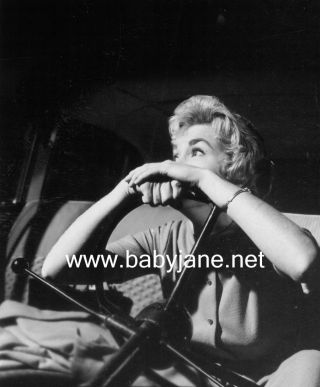 076 Psycho Janet Leigh Behind The Wheel Of The Car Behind The Scenes Photo