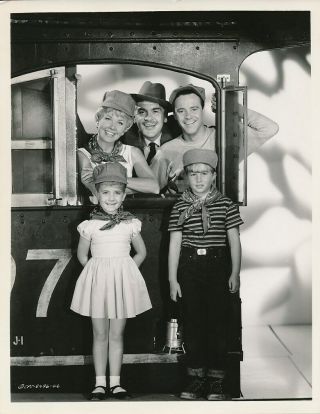 Doris Day Cast Vintage 1959 It Happened To Jane Columbia Pictures Photo