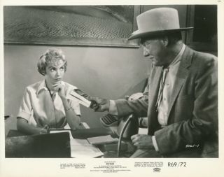 Janet Leigh Vintage 1960s Psycho Alfred Hitchcock Horror Photo