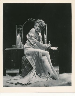 Ann Sheridan Oomph Girl Leggy 1930s George Hurrell ? Cheesecake Portrait Photo