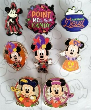 Halloween Booster & Tokyo Disneysea Arabian Coast Game Prize Choose A Disney Pin